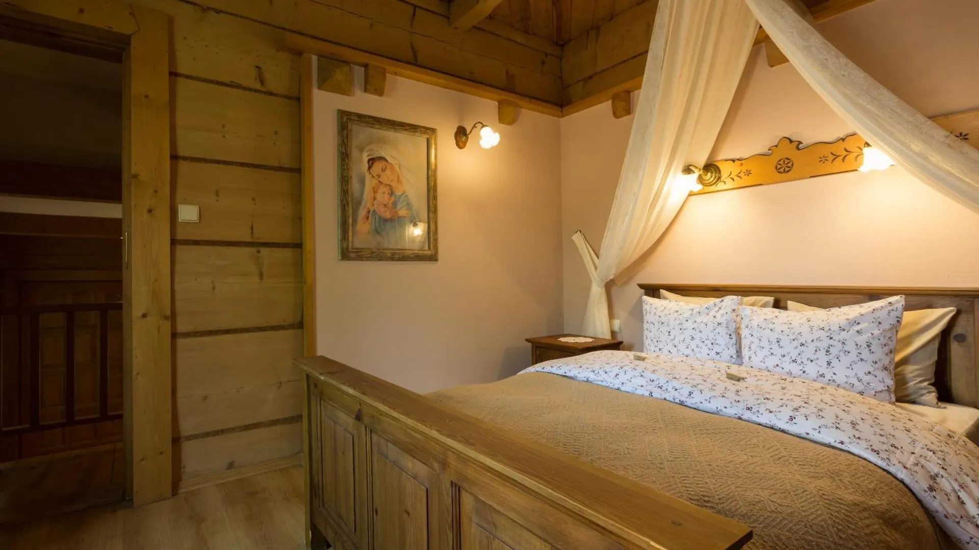 Alojamento de Acomodação e Pequeno-almoço Hotel Bambi Boutique Zakopane
