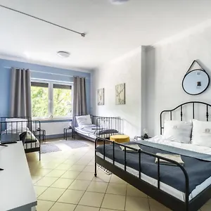 zkontrolujte dostupnost