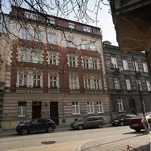 In Silvio's 2*, Cracóvia Polónia